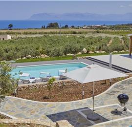 3 bedroom villa with pool near Scopollo, sleeps 6